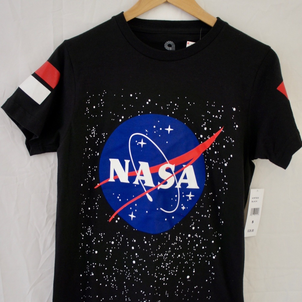 NASA Logo Mens Tee Short Sleeve Sz Small
